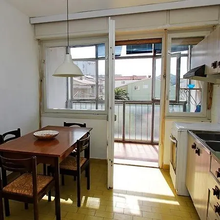 Lägenhet With A Parking Space - 11567 Makarska